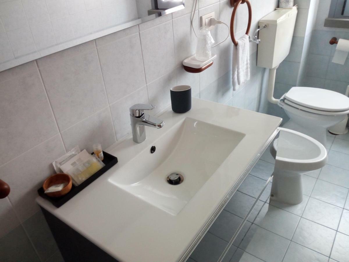 Hotel San Lorenzo Pegognaga Kamer foto